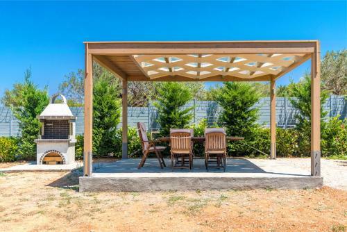 Villa Your Home2b