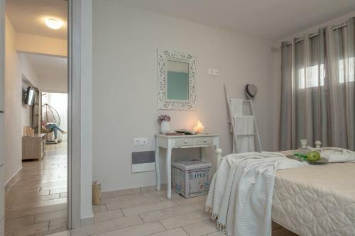 Seashades Apartment
