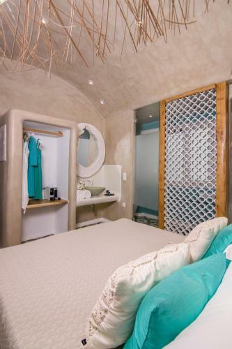 Hostal Amazeu Ammos