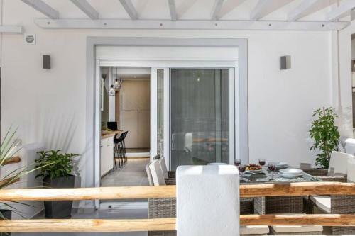 Arktos Luxury Apartment