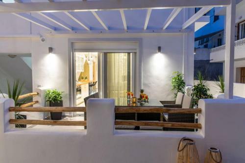 Arktos Luxury Apartment