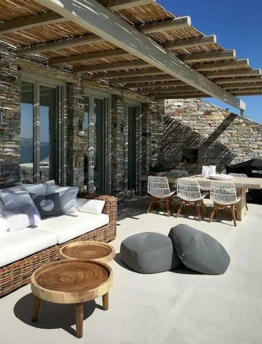 Villa Spilia, Stelida Naxos