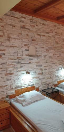 Hotel Evi Studios & Apartments