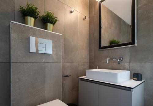 Olenia Luxury Apartments 1