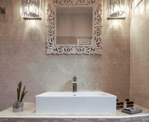 Eleana Luxury Private Apartment