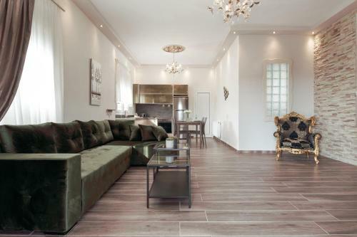 Eleana Luxury Private Apartment
