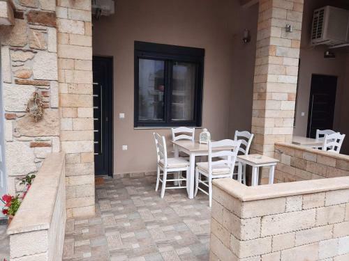 Evdokia's Apartments And Rooms