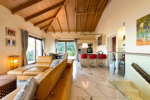 Villa The View Complex