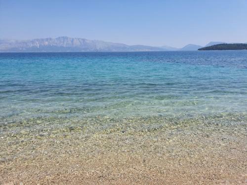 Daglas Beach House At Nidri