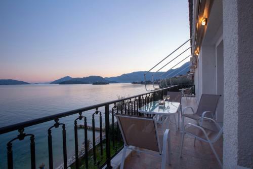 Perigiali Apartment