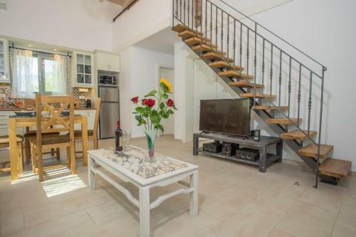 Villa Alexandros Stone House