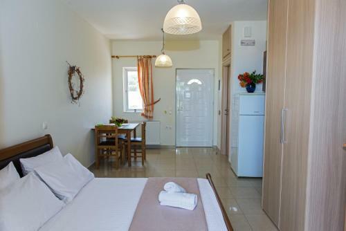 Apartamento Bright Studio With Sea View (2)
