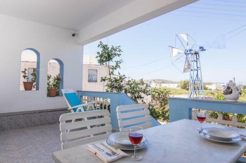 Fedra Apartments, View, Free Parking, 2mins To Beach