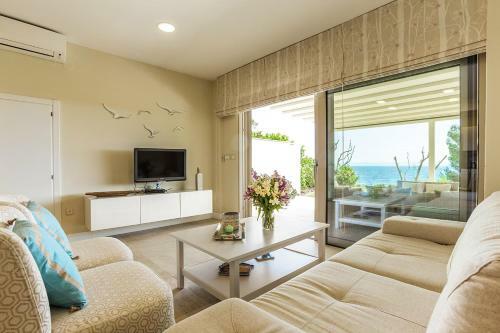 A&a Luxury Beach Villas - Aphrodite