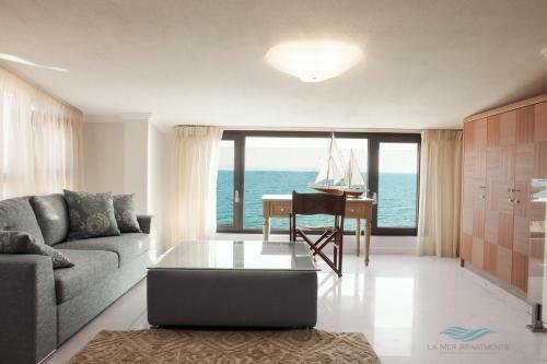 La Mer Apartments