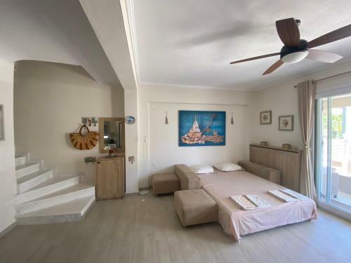 Villa Nikoleti Luxury Living
