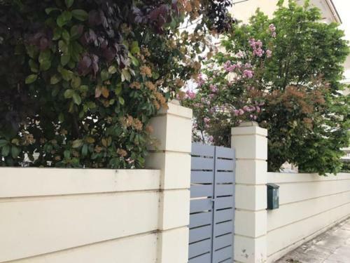 Akrata Rose Garden Apartments II