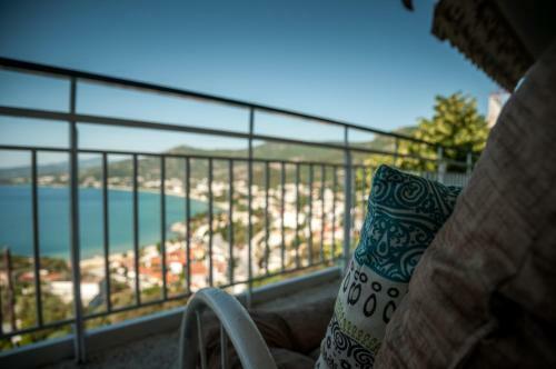 Paradise View Apartment