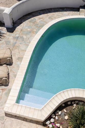 Daphne's Lux Villa