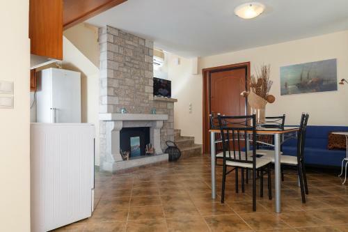 Glyfada Villas ||