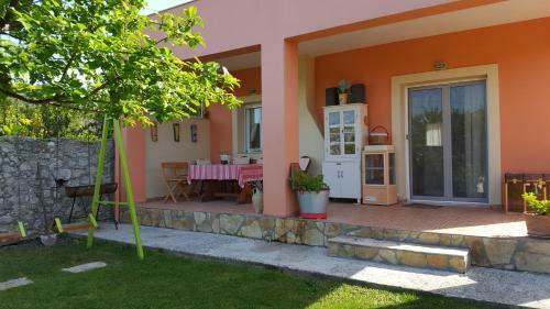 Villa Niki