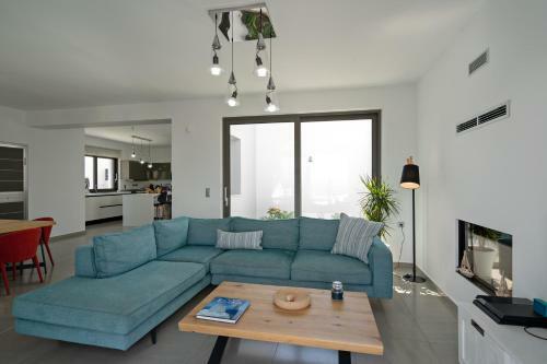 Eolia Villa, Beach Relaxation!