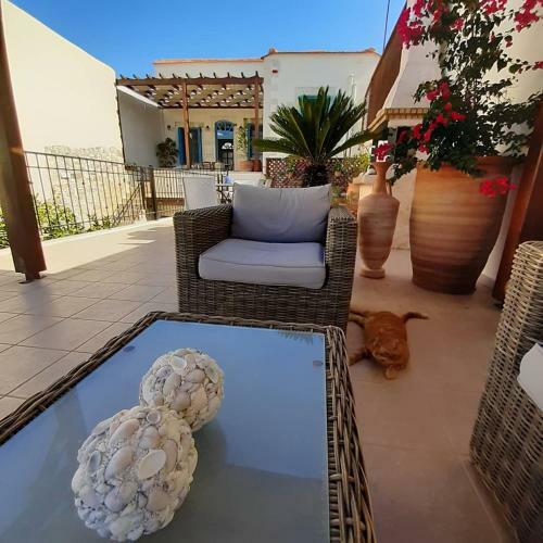 Villa Aposperitis