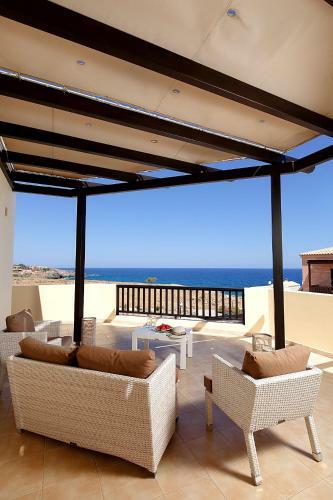 Sea View Luxury Villa Blanca