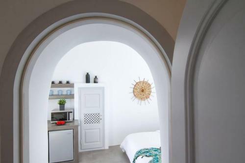 Twin Cave House