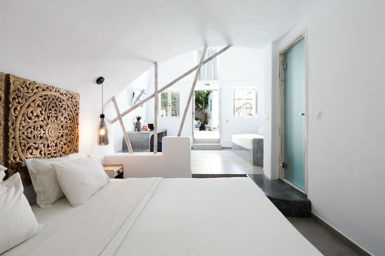 Hotel The Museum Project Oia