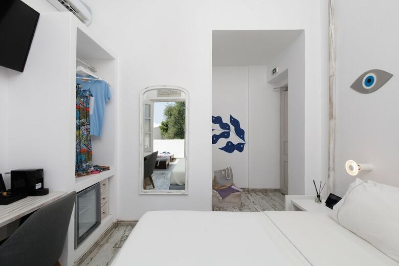 Hotel The Museum Project Oia