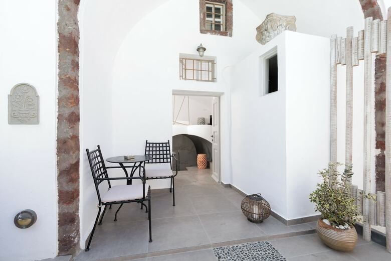 Hotel The Museum Project Oia