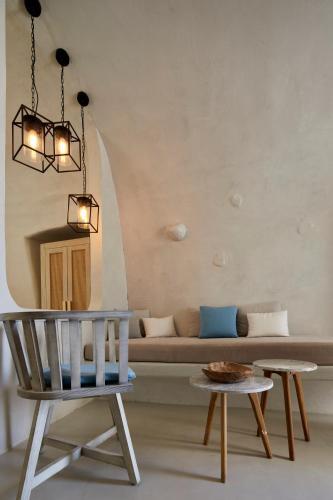 Hotel Rhenia's Suites