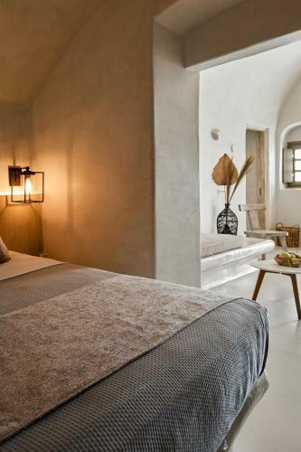 Hotel Rhenia's Suites