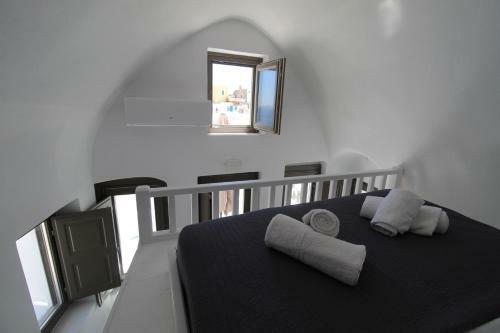 Astrea Suites Notus Dome House