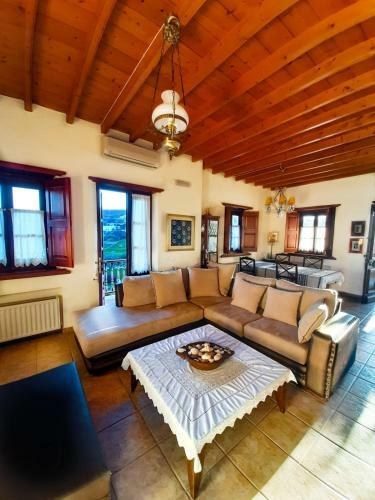 Nostos House