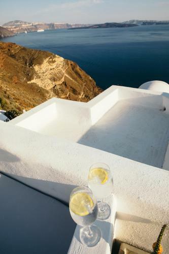 Villa Oia's Secret