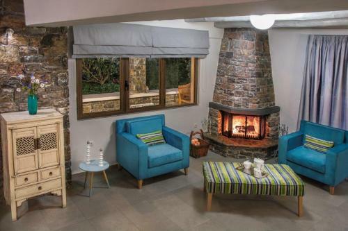 Villa Kalithea - Elegant Secluded Villa