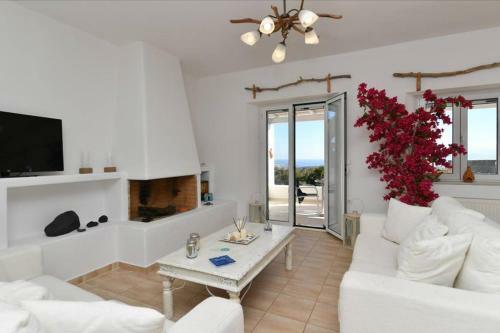 Villa Dreamcatcher, Sea View & Jacuzzi/pool, Paros