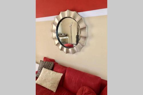 Elina's Spacious Apartment In Patras