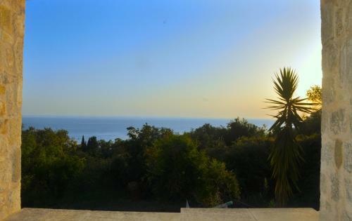 House Lemoni, Apartment C - Pelekas, Corfu