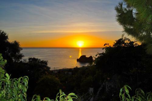 Holiday Apartments Tonia - Pelekas Beach