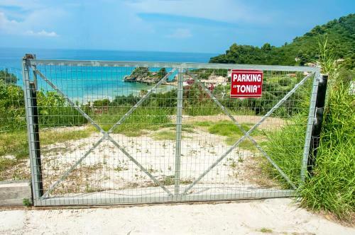 Holiday Apartments Tonia - Pelekas Beach