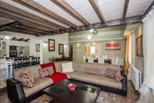 Villa Zapphira Peritheia Corfu