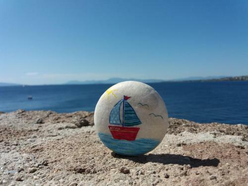Almyra Seaside