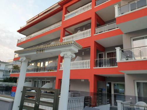 Apartamento M & M White Luxury