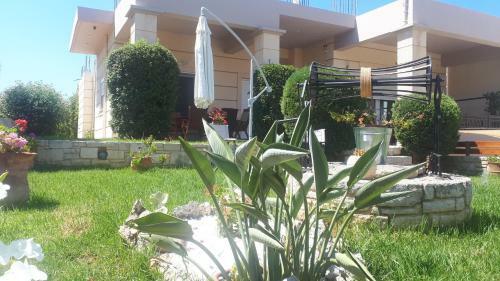 Modern Villa In Chania