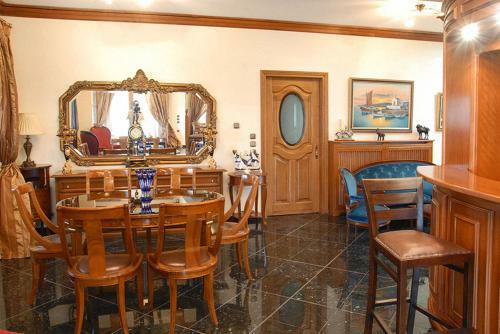 Villa Elegant