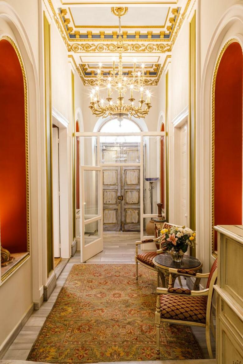 Konstantinos Palaiologos Hotel