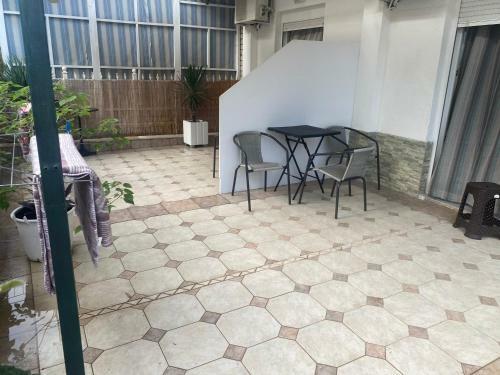 Dobricic Apartments And Studios